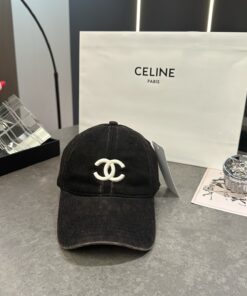 CHANELシャネル上質インポートウール×本牛革ダブルC暗紋 ベースボールキャップCHANEL-40