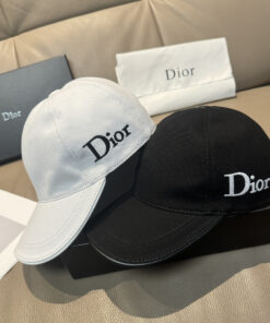Christian Diorクリスチャンディオール キャンバス×本牛革ベースボールキャップ DIOR-0635