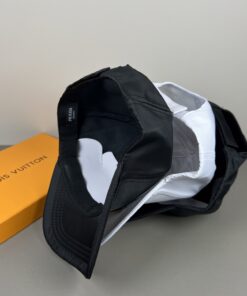 Alternative view of PRADAプラダ ストリートスタイルクラシック・キャップバケットハットPRADA26-34