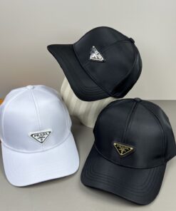 PRADAプラダ ストリートスタイルクラシック・キャップバケットハットPRADA26-34