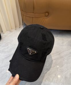 PRADAプラダ ストリートスタイルクラシック・キャップバケットハットPRADA26-31