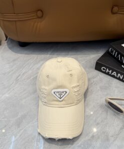 Alternative view of PRADAプラダ ストリートスタイルクラシック・キャップバケットハットPRADA26-30