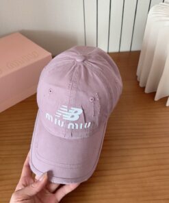 MiuMiuミュウミュウ サンバイザー ベースボールキャップ ワークキャップバケットハットダメージ加工キャップmiumiu609