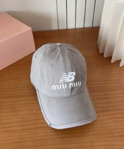 MiuMiuミュウミュウ サンバイザー ベースボールキャップ ワークキャップバケットハットダメージ加工キャップmiumiu607