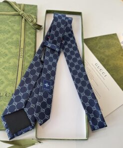 Alternative view of GUCCIグッチ最高峰シルク クラシック 小Gロゴ ジャガード ネクタイ 手縫い仕立て545078 4E002-23
