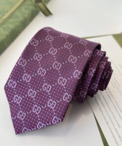 GUCCIグッチ最高峰シルク クラシック 小Gロゴ ジャガード ネクタイ 手縫い仕立て545078 4E002-22