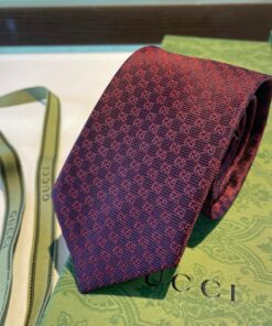 GUCCIグッチ最高峰シルク クラシック 小Gロゴ ジャガード ネクタイ 手縫い仕立て545078 4E002-20