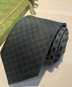 GUCCIグッチ最高峰シルク クラシック 小Gロゴ ジャガード ネクタイ 手縫い仕立て545078 4E002-7