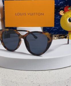 Louis Vuittonルイヴィトンスポーツサングラス偏光・UVカット軽量フィットドライブアウトドア男女兼用Vuitton2604