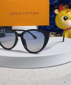 Louis Vuittonルイヴィトンスポーツサングラス偏光・UVカット軽量フィットドライブアウトドア男女兼用Vuitton2603