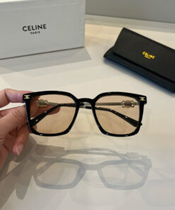 セリーヌCELINEポラロイド偏光サングラス  タイムレス・エレガンスドライブ・トラベルCELINE0018